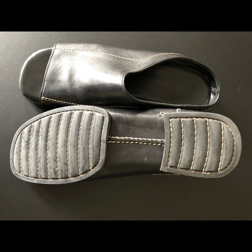 Cole Haan size 8AA. NWOT